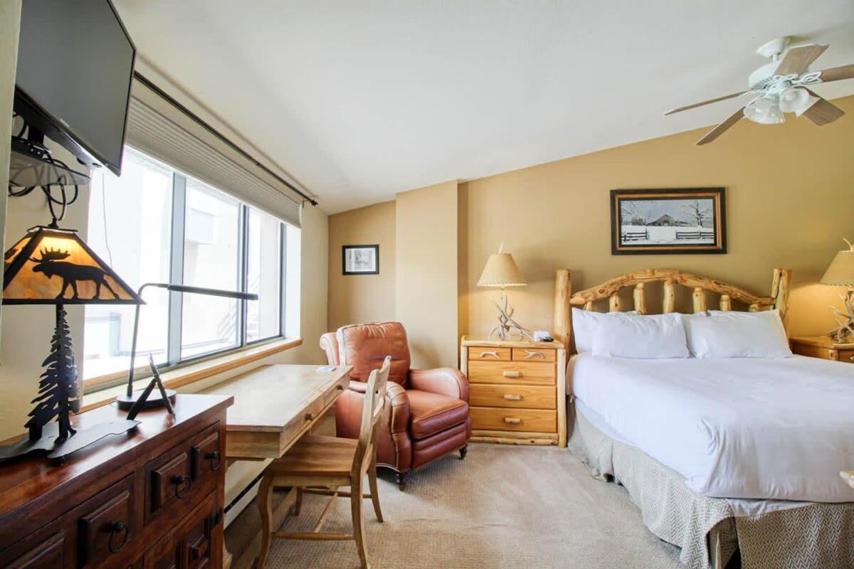 Unit 520 - 3Br Condo With Balcony Views เอวอน ภายนอก รูปภาพ